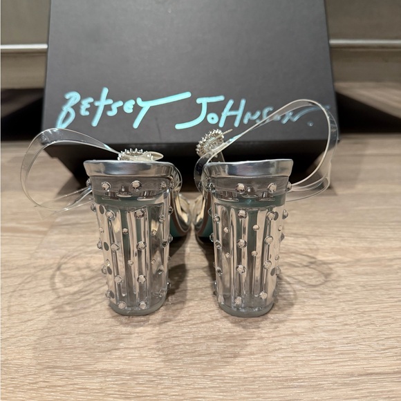 Betsey Johnson Silver 'Bride' Heels - Picture 2 of 5